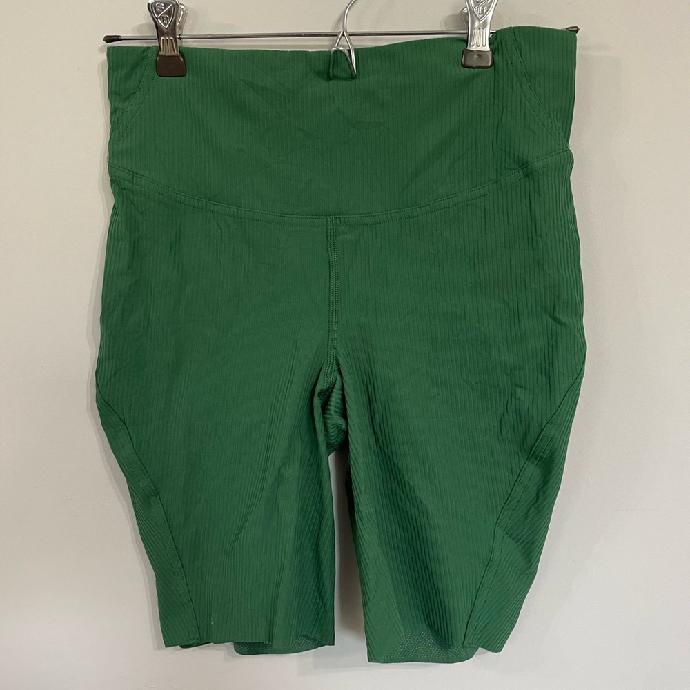 Lululemon Biker Shorts - size 6